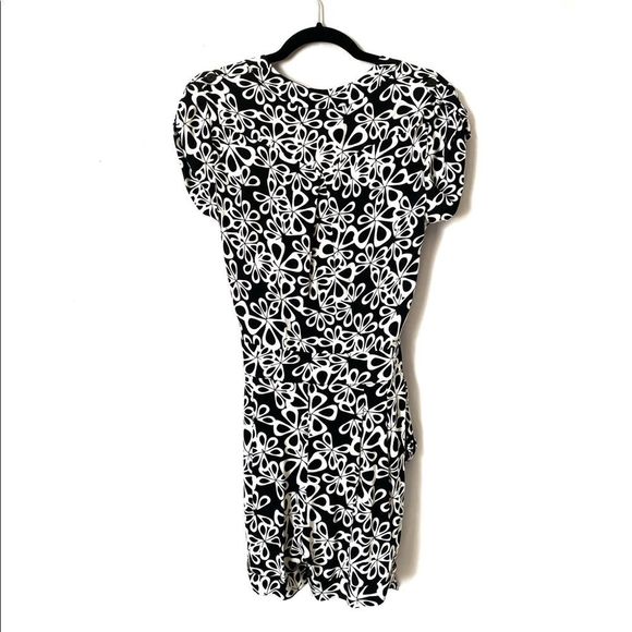 NEW Diane Von Furstenberg Purdette Black Halo Floral Romper Vacation Jumpsuit - Picture 11 of 12